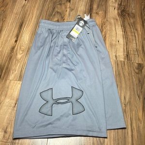 Men’s Under Armour shorts